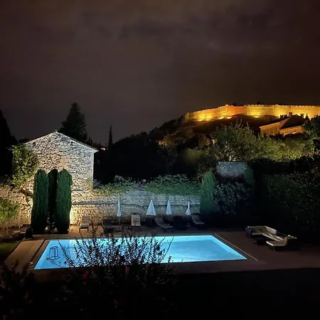 Unique In Famous Provence Historic Village 빌라 Villeneuve-lès-Avignon