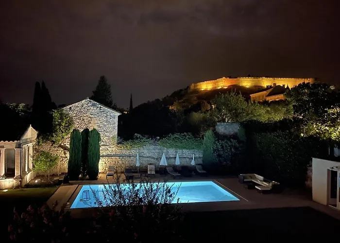 Unique In Famous Provence Historic Village Villa Villeneuve-les-Avignon